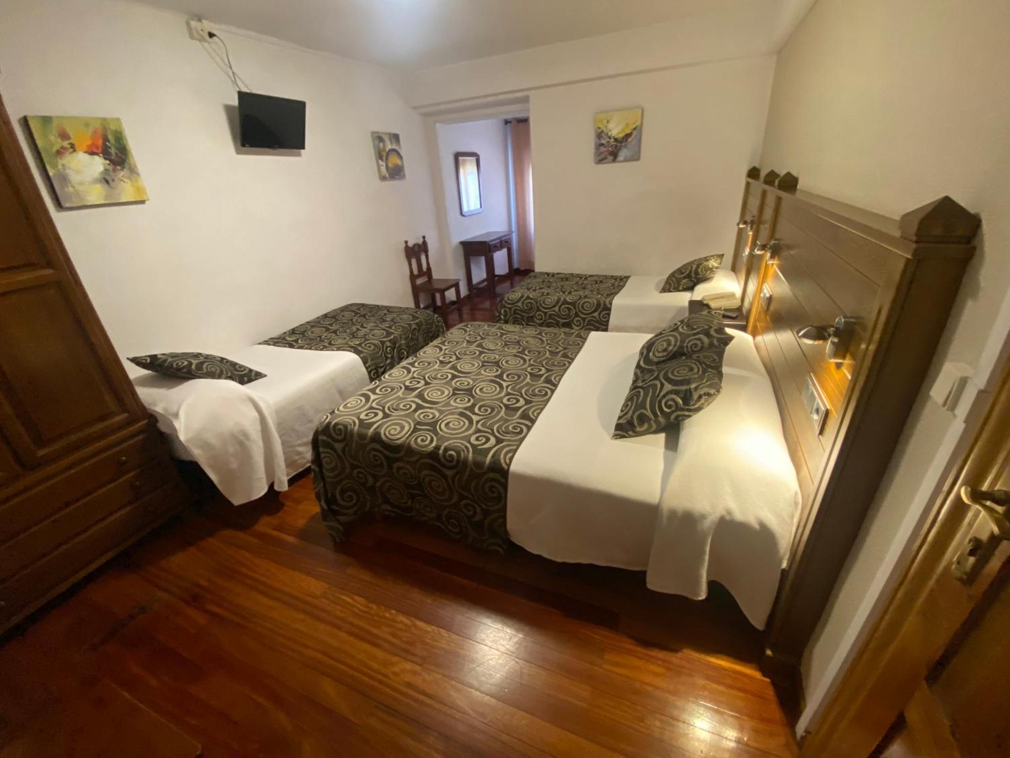 Hotel La Rambla Biescas Kültér fotó
