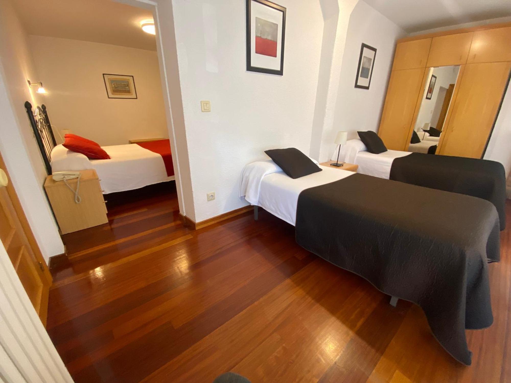 Hotel La Rambla Biescas Kültér fotó