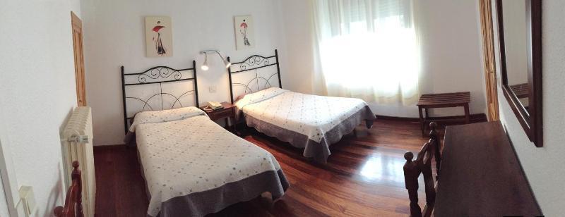 Hotel La Rambla Biescas Kültér fotó
