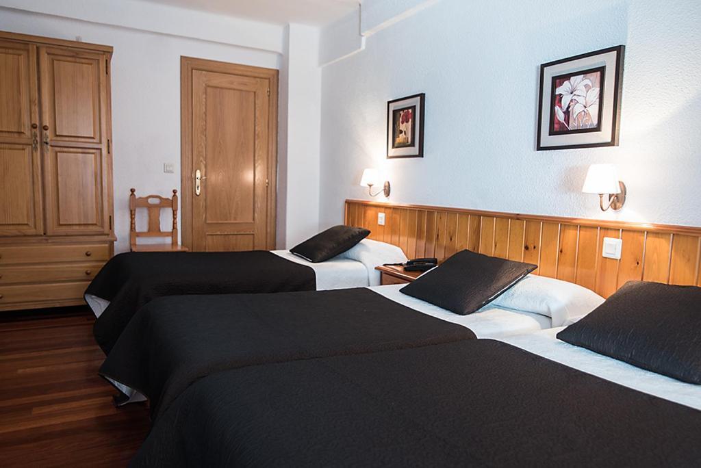 Hotel La Rambla Biescas Kültér fotó