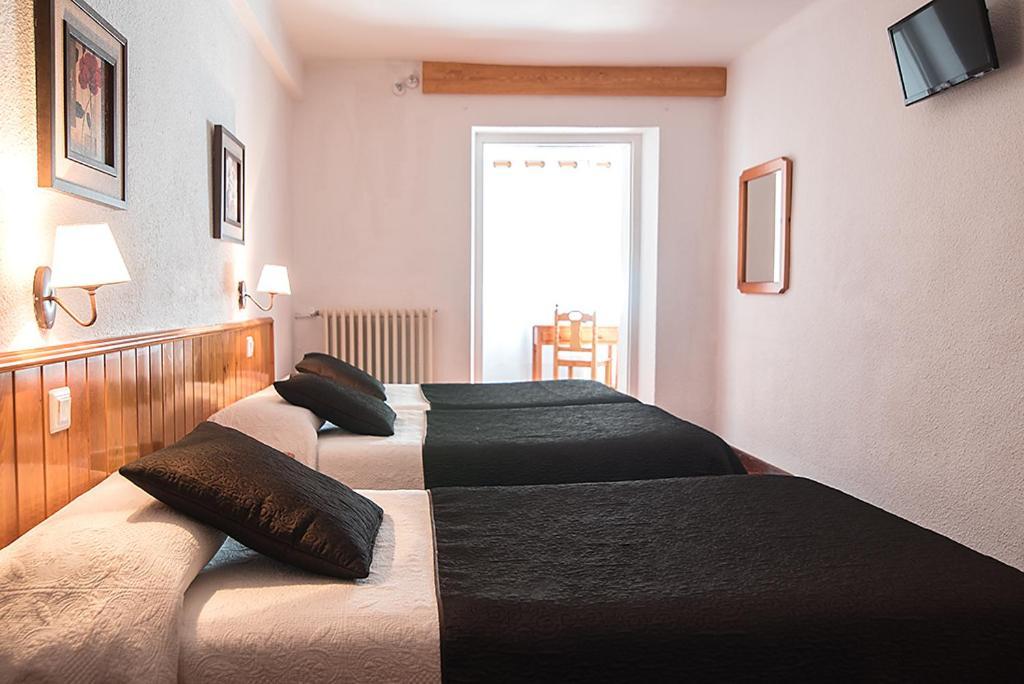 Hotel La Rambla Biescas Kültér fotó