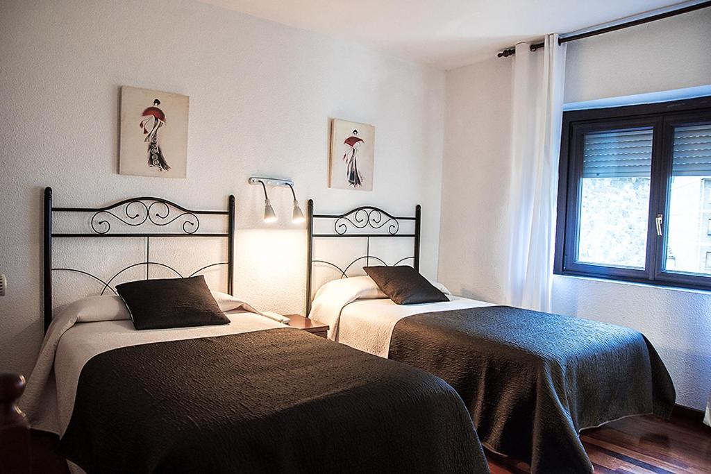 Hotel La Rambla Biescas Kültér fotó